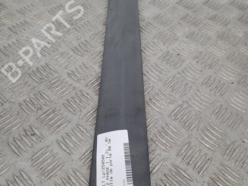 Dørliste RENAULT CLIO II (BB_, CB_) 1.2 (BB0A, BB0F, BB10, BB1K, BB28, BB2D, BB2H, CB0A,... (58 hp) 30803845