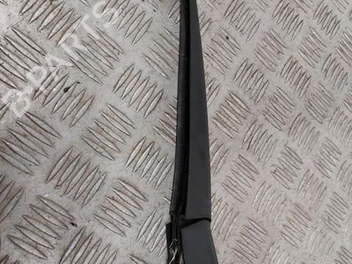 Used Rear windshield wiper arm RENAULT MEGANE III Hatchback (BZ0/1_, B3_) 1.5 dCi (86 hp) 23737697