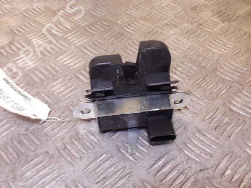 Used Tailgate lock SEAT IBIZA IV (6J5, 6P1) 1.9 TDI (105 hp) 23727149