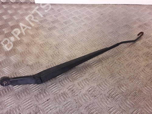 Used Front windshield wiper arm CHEVROLET AVEO / KALOS Hatchback (T250, T255) 1.2 (84 hp) 23727998