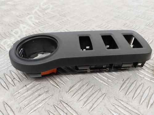 electronic-module-dacia-duster-hs_-2010-2011-2012-2013-2014-2015-2016-2017-2018-26433191 main image