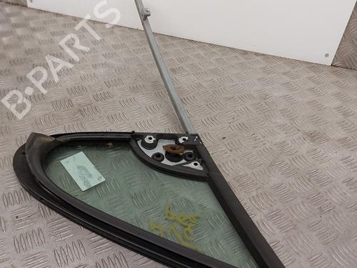 Front left quarter glass PEUGEOT 307 Break (3E) 2.0 HDI 110 | BP26521722C111 
