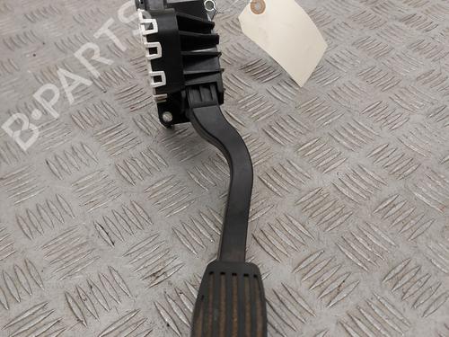 Pédale FIAT 500 (312_) 1.2 (312AXA1A) (69 hp) 31012664