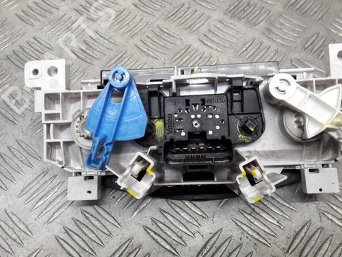 Used Climate control Climate control DACIA SANDERO 1.4 MPI LPG (72 hp) 23733601 23733601