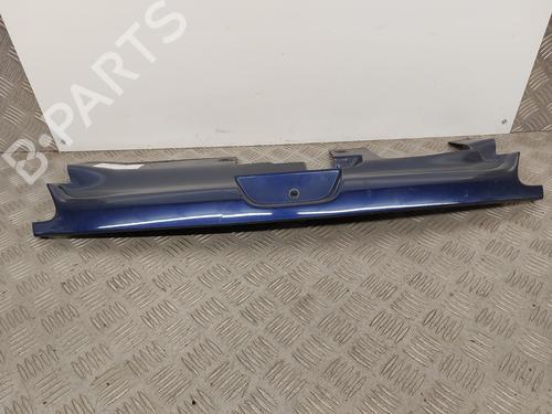 Used Grille PEUGEOT 306 Hatchback (7A, 7C, N3, N5) 2.0 HDI 90 (90 hp) 29520283