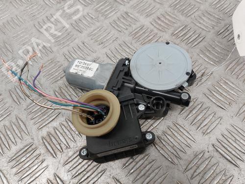 Used Right front window motor TOYOTA COROLLA Verso (ZER_, ZZE12_, R1_) 2.2 D-4D (AUR10_, AUR10R) (177 hp) 30409644