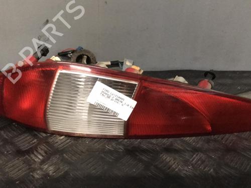 Used Left taillight FORD MONDEO III Turnier (BWY) 1.8 16V (125 hp) 23655465
