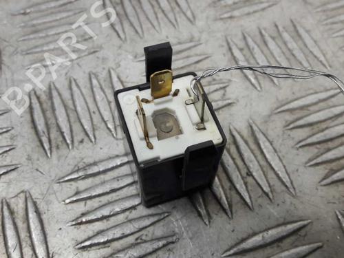 Used Electronic module Electronic module MITSUBISHI PAJERO II (V3_W, V2_W, V4_W, V5_W) 2.8 TD (V46W, V26W) (125 hp) 24853895 24853895