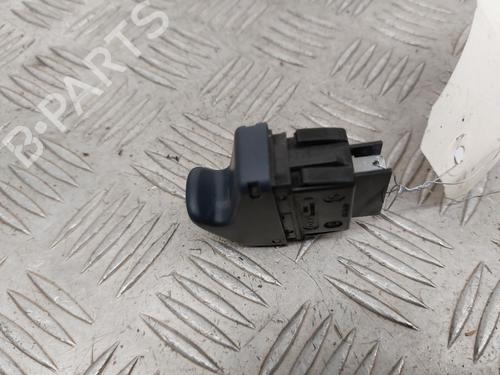 Used Left front window switch Left front window switch RENAULT CLIO II (BB_, CB_) 1.9 dTi (B/CB0U) (80 hp) 23745958 23745958