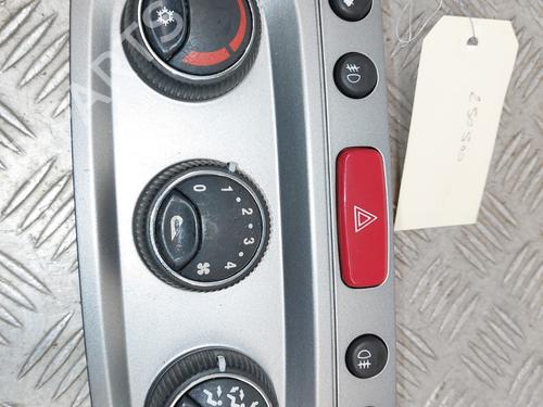 Commande Chauffage ALFA ROMEO 147 (937_) 1.6 16V T.SPARK (937.AXA1A, 937.AXB1A, 937.BXB1A) (120 hp) 32164232