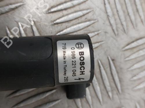 Used Ignition coil Ignition coil RENAULT MEGANE I Classic (LA0/1_) 1.4 16V (LA0D, LA1H, lA0W, LA10) (95 hp) 27669460 27669460