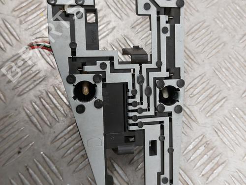 Used Lamp holder PEUGEOT 106 II (1A_, 1C_) 1.0 i (50 hp) 32772857