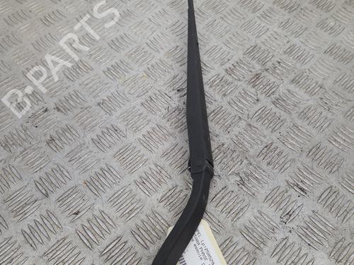 Used Front windshield wiper arm OPEL ANTARA A (L07) 2.0 CDTI 4x4 (150 hp) 31359229