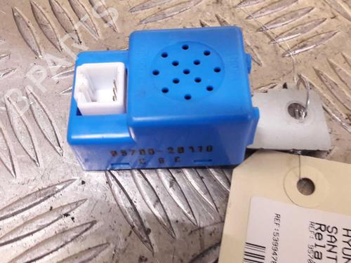 Used Electronic module HYUNDAI SANTA FÉ II (CM) 2.2 CRDi 4x4 (155 hp) 24852178