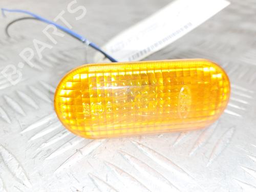 Used Right front indicator Right front indicator FORD FIESTA V (JH_, JD_) 1.4 TDCi (68 hp) 24467300 24467300