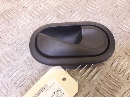 Used Front right interior door handle Front right interior door handle RENAULT CLIO III (BR0/1, CR0/1) 1.5 dCi (C/BR0G, C/BR1G) (68 hp) 23727188 23727188
