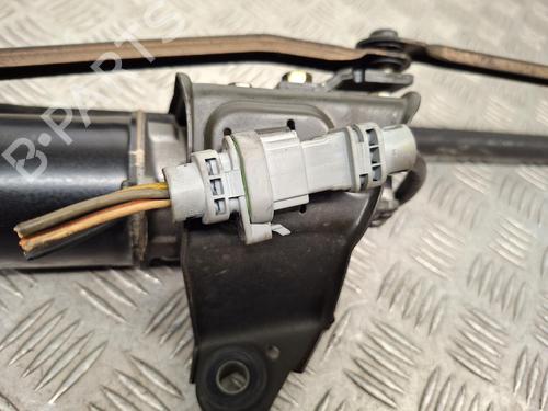 Used Front wiper motor Front wiper motor RENAULT MASTER II Platform/Chassis (ED/HD/UD) 2.2 dCI 90 (ED0G, ED0N, HD0G, HD0N, HD1G, HD1N, UD0G,... (90 hp) 39665330 39665330