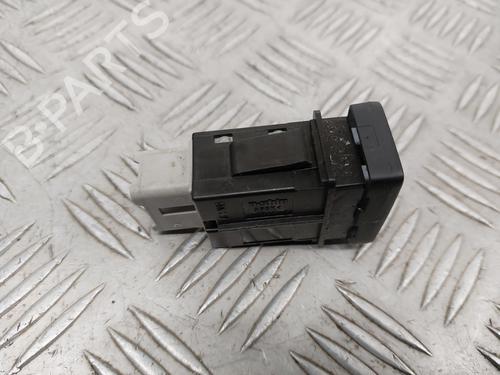 switch-suzuki-swift-iii-mz-ez-2005-23748963 main image