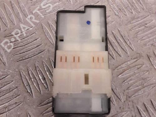 Used Switch Switch NISSAN ALMERA II Hatchback (N16) 2.2 dCi (112 hp) 23713627 23713627