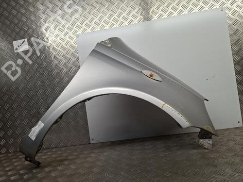 Forskærm Højre Forskærm Højre TOYOTA YARIS (_P1_) 1.0 (SCP10_, SCP10R) (68 hp) 39896172 39896172