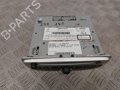 Radio RENAULT MEGANE III Hatchback (BZ0/1_, B3_) 1.9 dCi (BZ0N, BZ0J) | BP30938370E6
