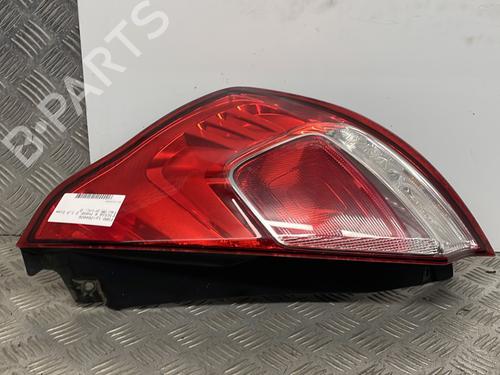 Høyre baklys FORD FIESTA VI (CB1, CCN) 1.5 TDCi (75 hp) 32405594