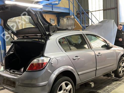 Used Parts OPEL ASTRA H (A04) 1.6 (L48) 4456545
