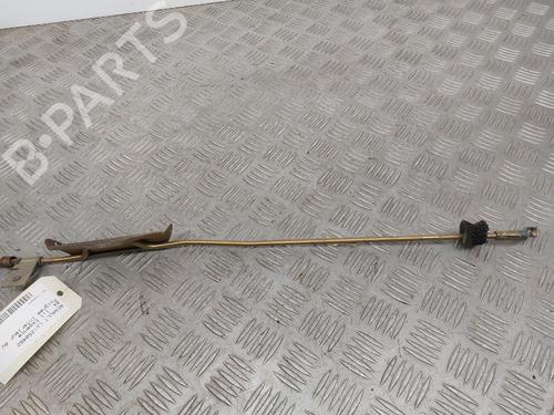 Used Front left interior door handle RENAULT 4 (112_) 1.1 (1128, S128) (34 hp) 30132615