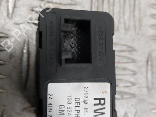 Used Left front window switch Left front window switch OPEL MERIVA A MPV (X03) 1.6 (E75) (105 hp) 33161229 33161229
