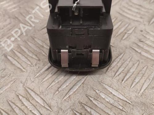 Used Left front window switch Left front window switch PEUGEOT 206 SW (2E/K) 1.4 (75 hp) 23737942 23737942