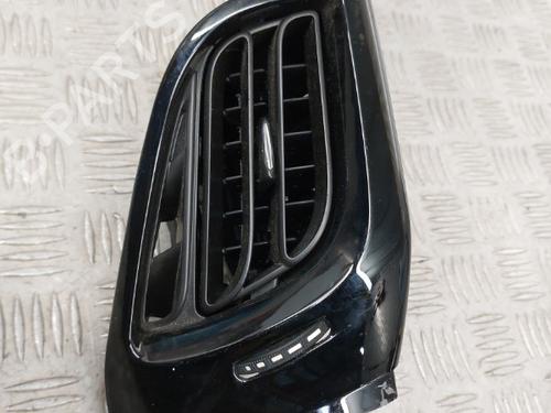 Used Air vent Air vent CITROËN C3 II (SC_) 1.4 HDi 70 (SC8HZC, SC8HR0, SC8HP4) (68 hp) 23746380 23746380