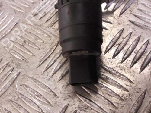 washer-pump-audi-a3-8p1-2003-2004-2005-2006-2007-2008-2009-2010-2011-2012-2013-24852391 main image