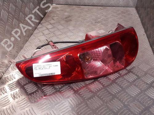 right-taillight-peugeot-807-eb_-2002-23727117 main image