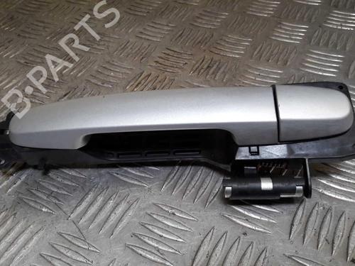 Used Front right exterior door handle Front right exterior door handle TOYOTA YARIS (_P9_) 1.4 D-4D (NLP90_, NLP90R) (90 hp) 23714038 23714038