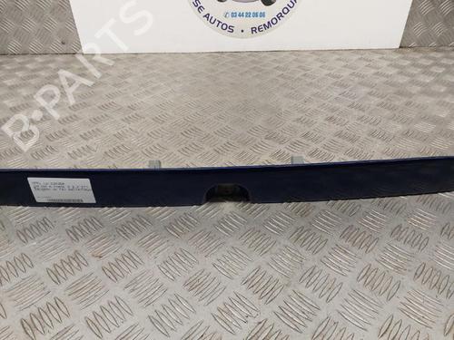 Used Rear center light Rear center light OPEL ZAFIRA A MPV (T98) 2.2 DTI 16V (F75) (125 hp) 23738374 23738374