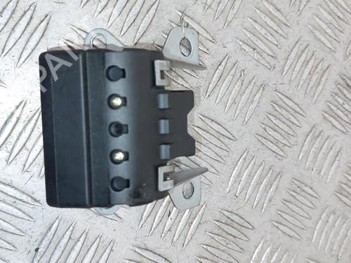 Used Electronic module HYUNDAI TUCSON (JM) 2.0 CRDi All-wheel Drive (113 hp) 31625065