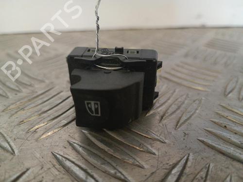 Used Right rear window switch Right rear window switch RENAULT ZOE (BFM_) ZOE (88 hp) 23725932 23725932
