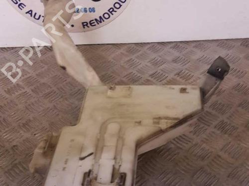 Used Windscreen washer tank Windscreen washer tank 23658155 23658155
