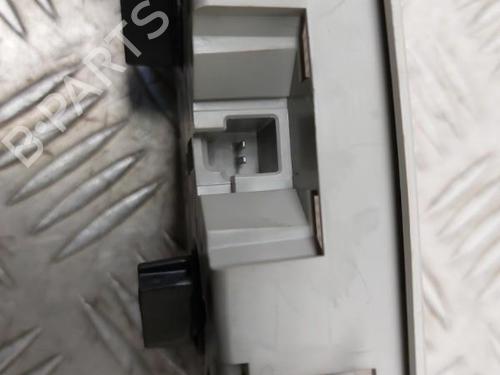 interior-roof-light-toyota-yaris-_p1_-1999-2000-2001-2002-2003-2004-2005-23737515 main image