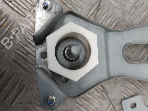 Used Front right window mechanism Front right window mechanism CITROËN C1 (PM_, PN_) 1.0 (68 hp) 33611944 33611944