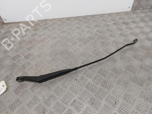 Used Front windshield wiper arm LANCIA YPSILON (843_) 1.3 JTD (843.AXD11, 843.AXD1A) (70 hp) 30458153