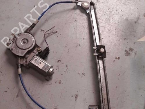 Used Front right window mechanism FIAT PUNTO (176_) 60 1.2 (176AP, 176AR, 176AQ, 176BB) (60 hp) 23714512