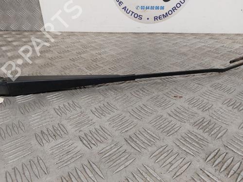Used Front windshield wiper arm FORD TRANSIT Van (FA_ _) 2.2 TDCi (110 hp) 23746977