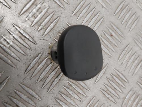 electronic-module-renault-megane-iv-hatchback-b9amn_-2015-23747333 main image