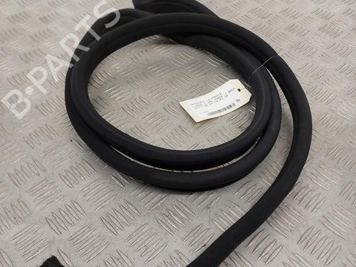 Used Rubber door seal MERCEDES-BENZ C-CLASS T-Model (S202) C 200 T Kompressor (202.082) (192 hp) 23735943