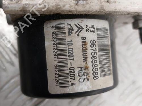 ABS pump CITROËN C3 Picasso (SH_) 1.6 HDI 90 | BP23743718M43  - Image 5