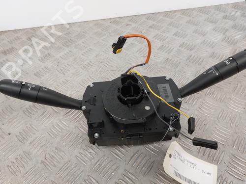 Steering column stalk CITROËN C3 I (FC_, FN_) 1.4 i | BP30127768I23