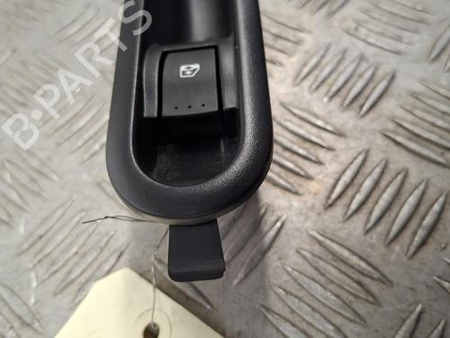 Used Right rear window switch Right rear window switch 36835980 36835980