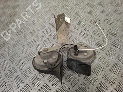 Used Horn Horn RENAULT CLIO II (BB_, CB_) 1.2 16V (BB05, BB0W, BB11, BB27, BB2T, BB2U, BB2V, CB05,... (75 hp) 39981568 39981568