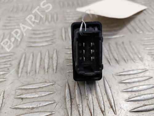 right-front-window-switch-citroen-c3-picasso-sh_-2008-23735006 main image